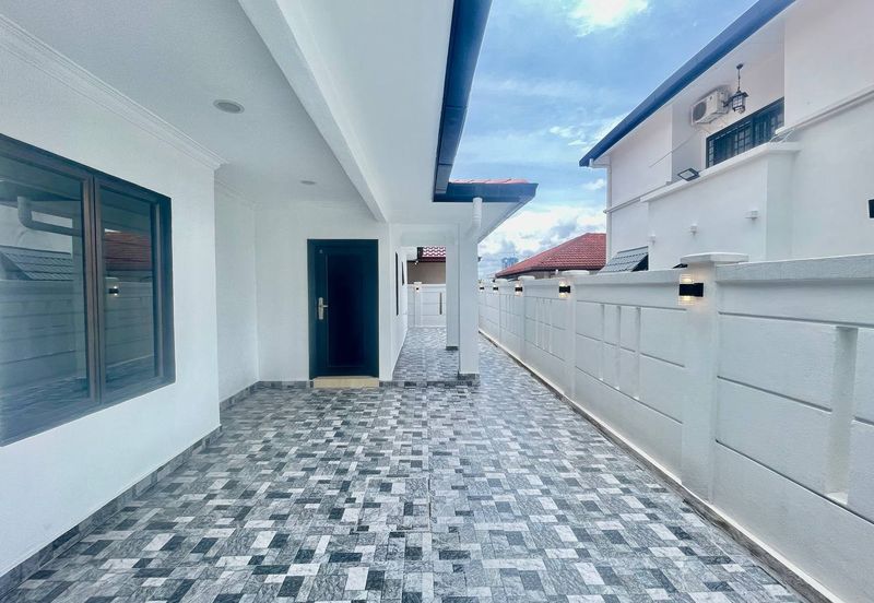 Jalan Suasana @ Tun Hussein Onn