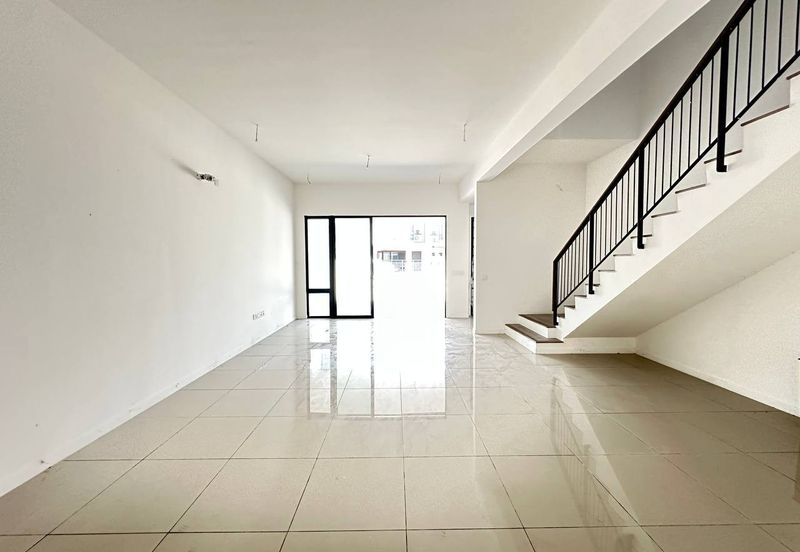 Double Storey Terrace House at Nadira 1, Bandar Bukit Raja, Klang