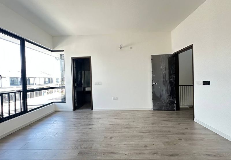 Double Storey Terrace House at Nadira 1, Bandar Bukit Raja, Klang