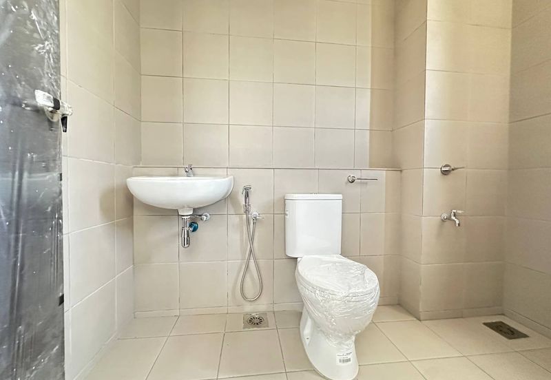 Double Storey Terrace House at Nadira 1, Bandar Bukit Raja, Klang