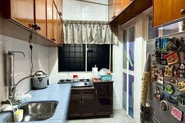 Teratai Mewah Apartment