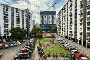 Teratai Mewah Apartment