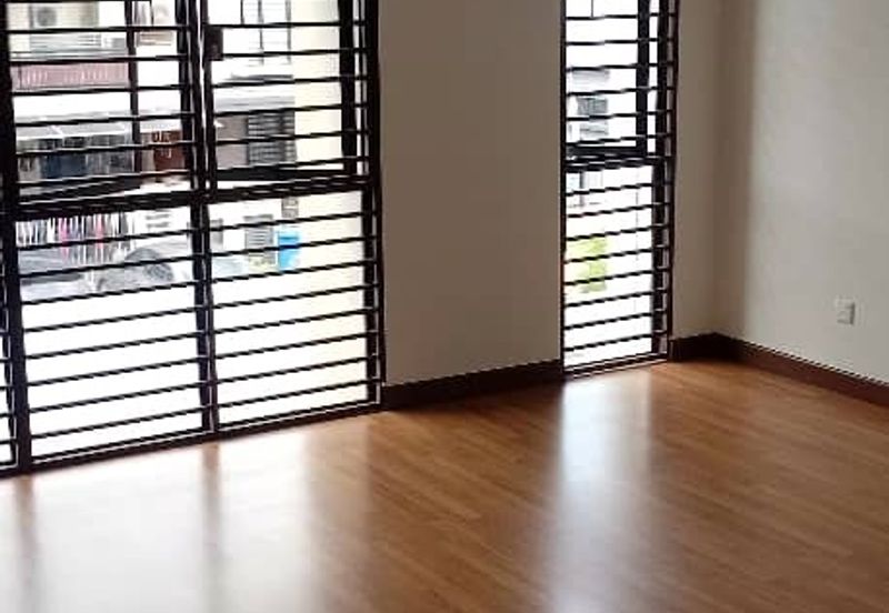 Saffron Hills @ Denai Alam