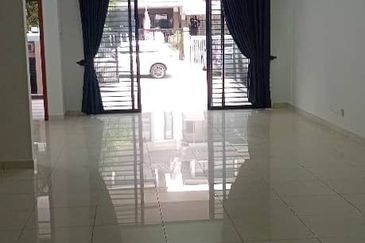 Saffron Hills @ Denai Alam