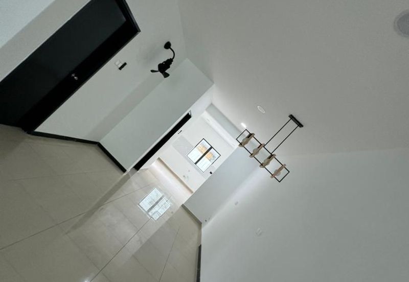 Dahlia Sari @ Saujana Perdana