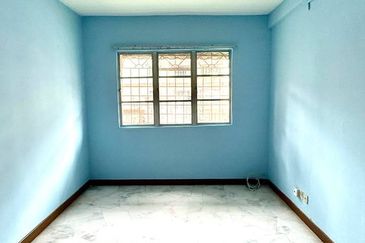 Flat PKNS, Seksyen 7