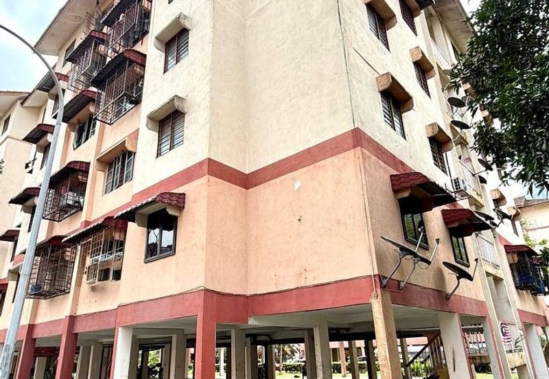 Flat PKNS, Seksyen 7