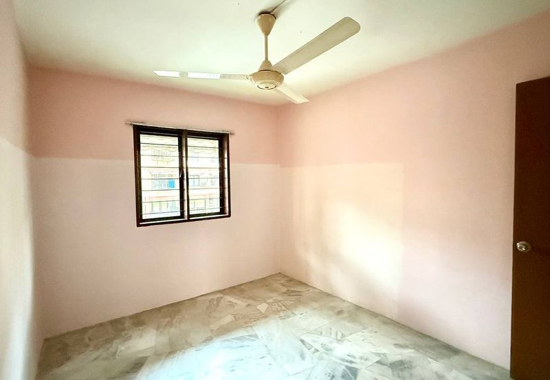 Flat PKNS, Seksyen 7