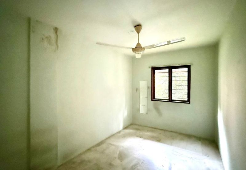 Flat PKNS, Seksyen 7