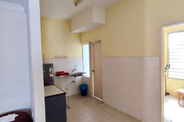 Laman Suria e-Resort Apartment