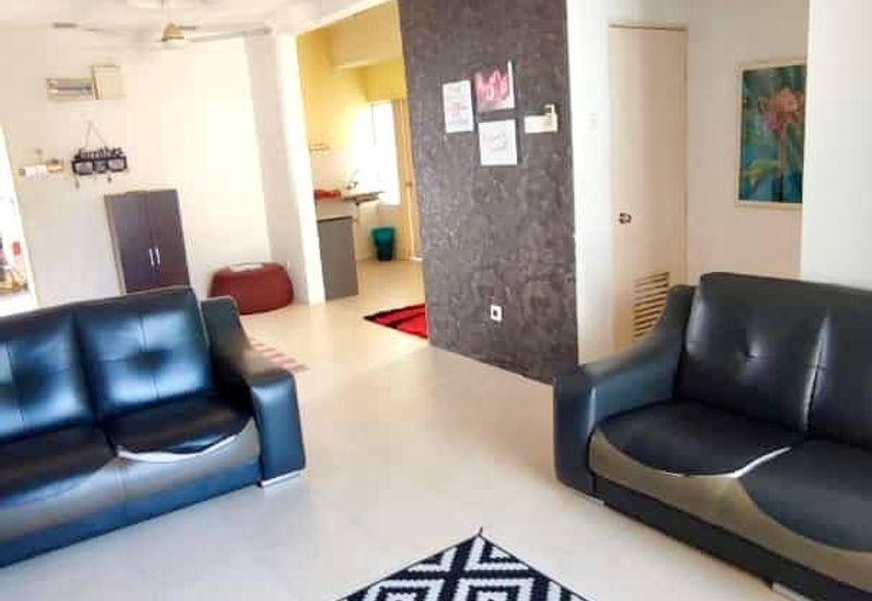 Laman Suria e-Resort Apartment