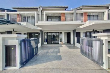 Elmina Green Three @ City of Elmina