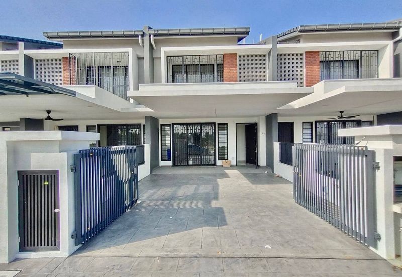 Elmina Green Three @ City of Elmina