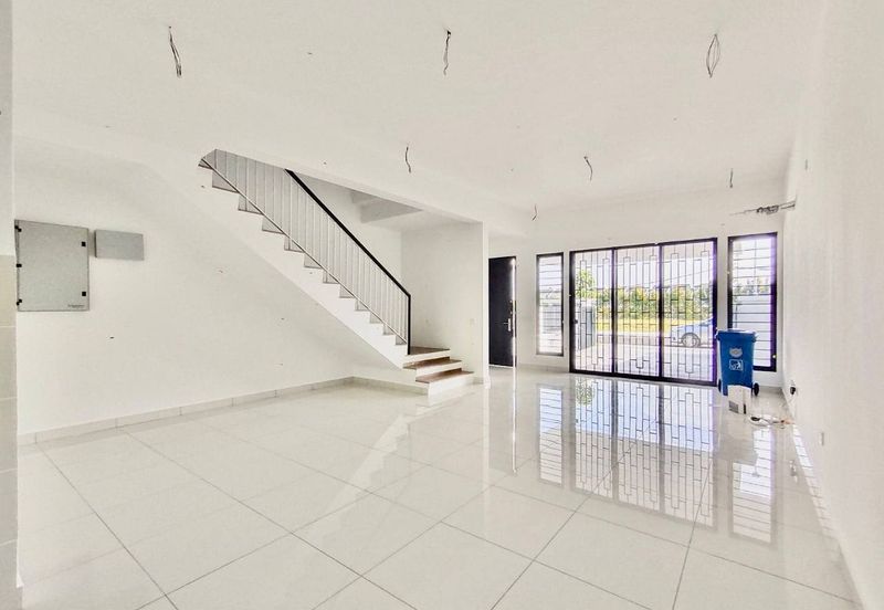 Elmina Green Three @ City of Elmina