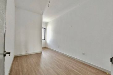 Elmina Green Three @ City of Elmina