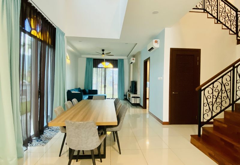 Peranakan Straits, Setia Eco Templer