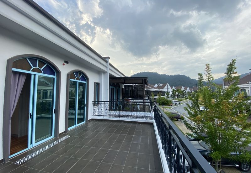 Peranakan Straits, Setia Eco Templer