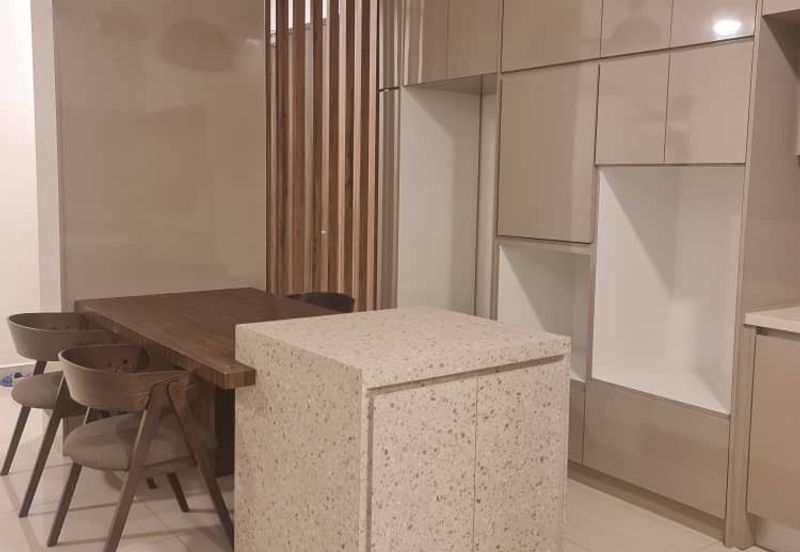 Henna Residence @ The Quartz