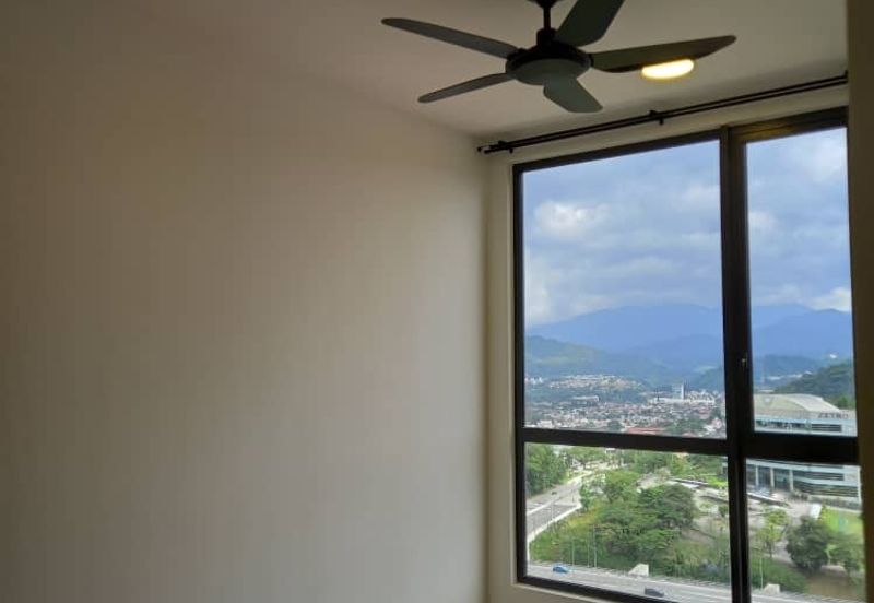 Henna Residence @ The Quartz