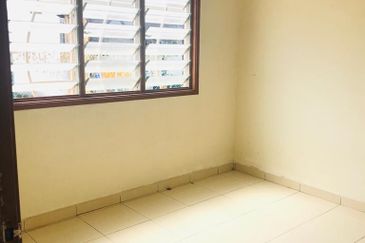 Seksyen 30, Shah Alam