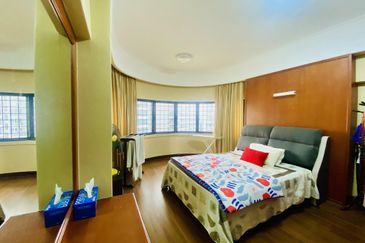 Villa Puteri Condominium