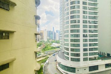 Villa Puteri Condominium