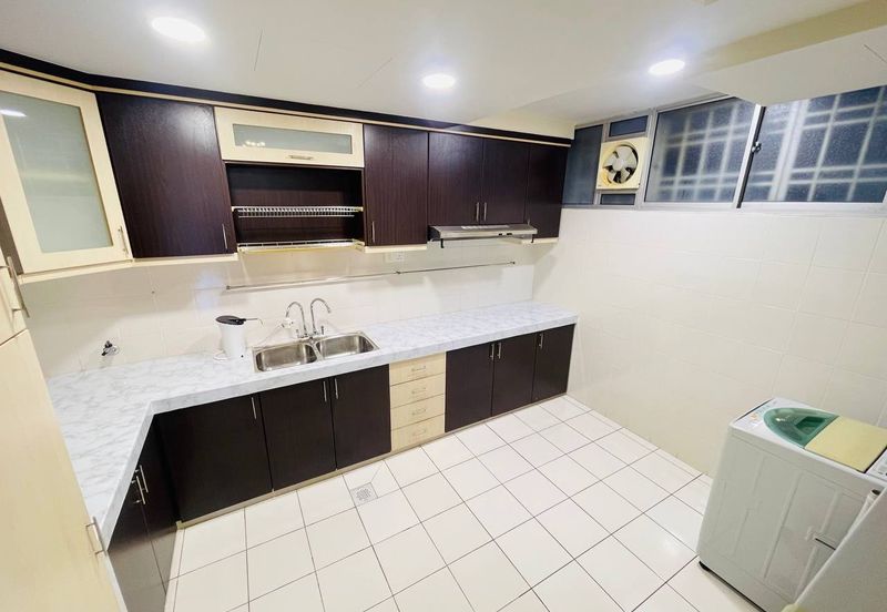 Bintang Mas Condominium