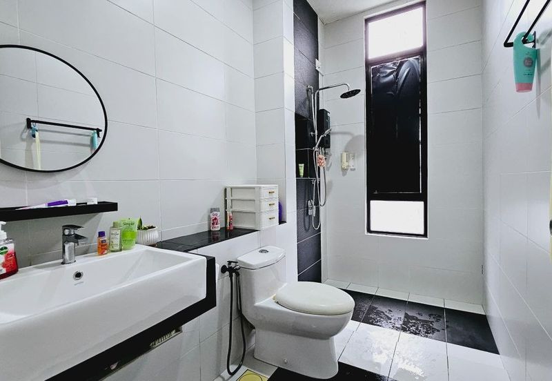 Tenderfields @ Eco Majestic