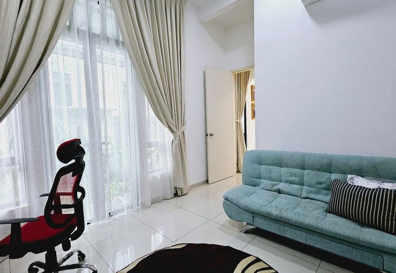 Tenderfields @ Eco Majestic