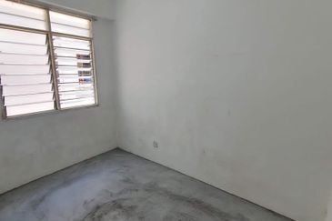 Ferringhi Mutiara Apartment