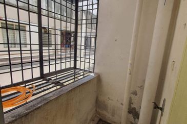 Ferringhi Mutiara Apartment