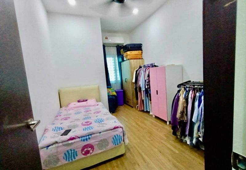 Serenia Adiva @ Serenia City