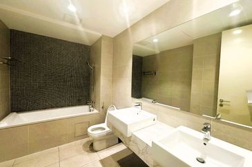 The Ooak (Kiara 163)