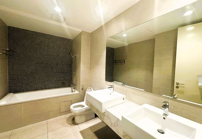 The Ooak (Kiara 163)