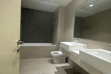 The Ooak (Kiara 163)