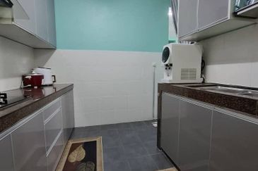 Residensi Laguna Biru 2