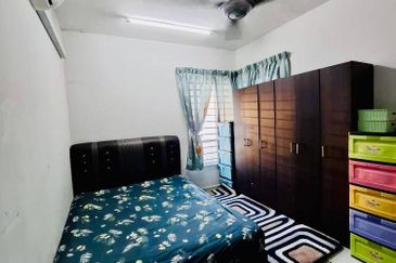 Residensi Laguna Biru 2