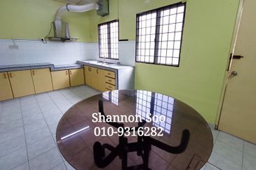 Taman Wawasan, Pusat Bandar Puchong