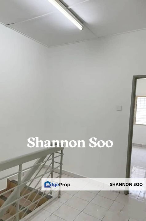 Tempua, Gated Guarded, Selangor, Puchong