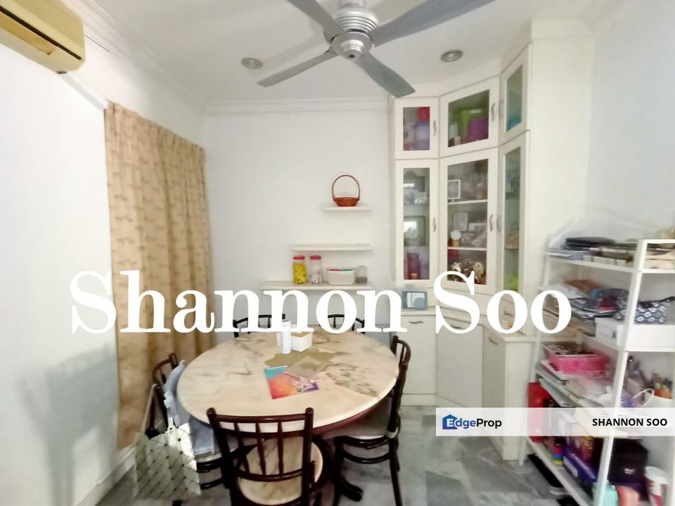 Nicely Renovated Taman Wawasan, Selangor, Puchong