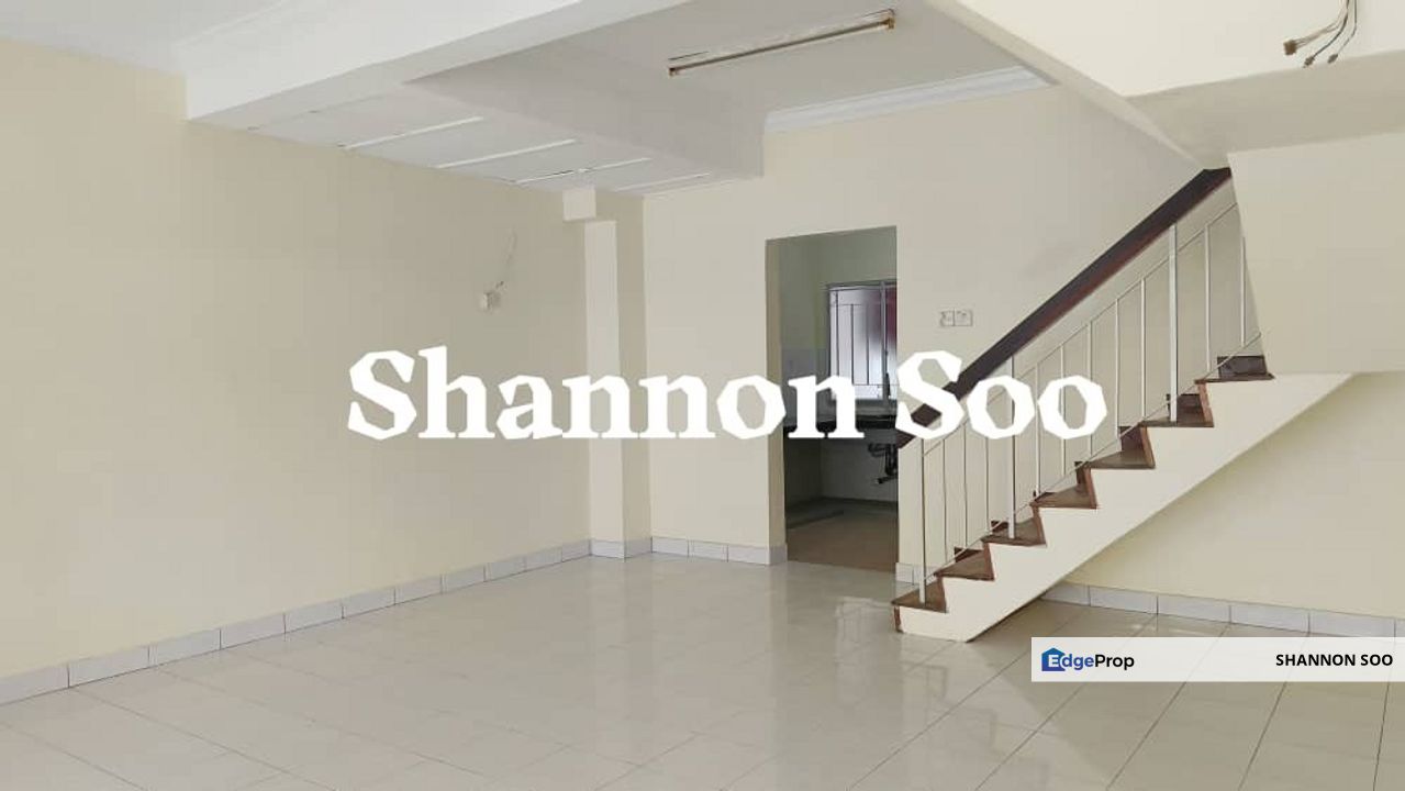 Puchong Utama Newly painted, Selangor, Puchong