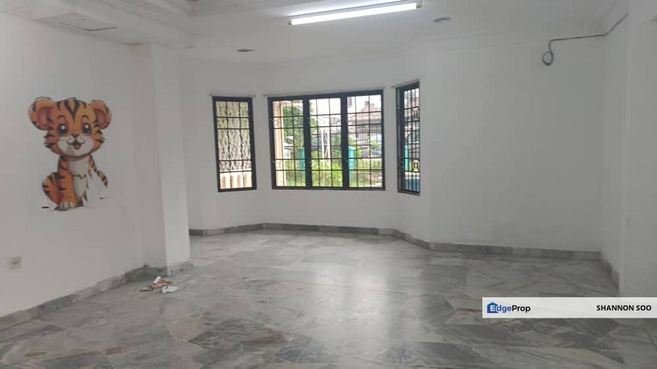 Corner Taman Wawasan -Kindergarden, Selangor, Puchong