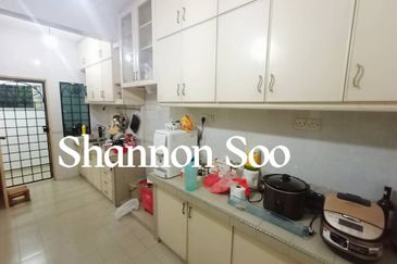 Nice unit Bandar Puteri for RENT