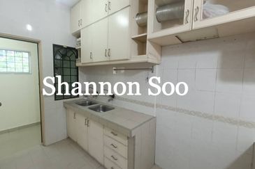 Nice unit Bandar Puteri for RENT