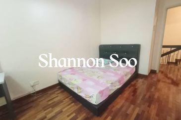 Nice unit Bandar Puteri for RENT