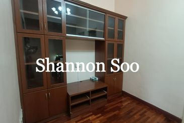 Nice unit Bandar Puteri for RENT