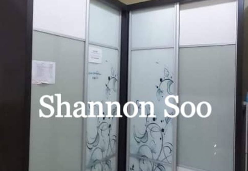 Newly Painted Bandar Puteri for Rent