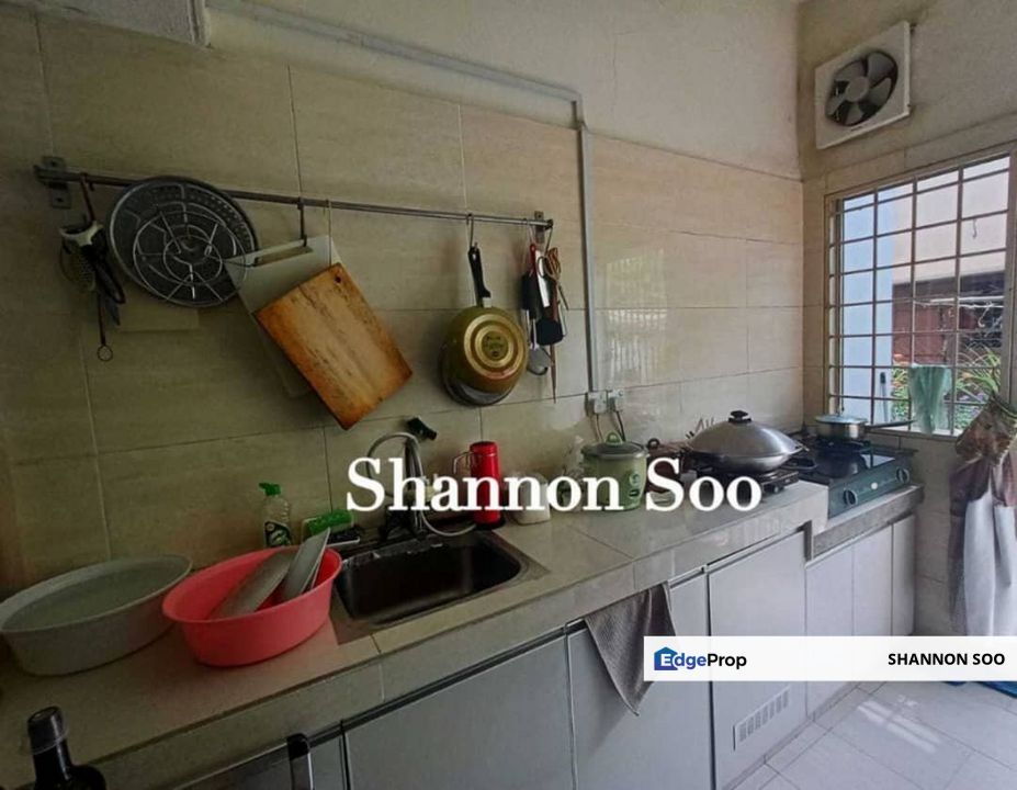 Taman Wawasan Nicely Renovated for Rent, Selangor, Puchong