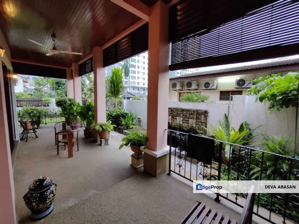 SS 1 PJ Double Storey Freehold Bungalow For Sale, Selangor, Petaling Jaya