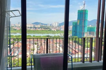 Kiara East Suite DEX